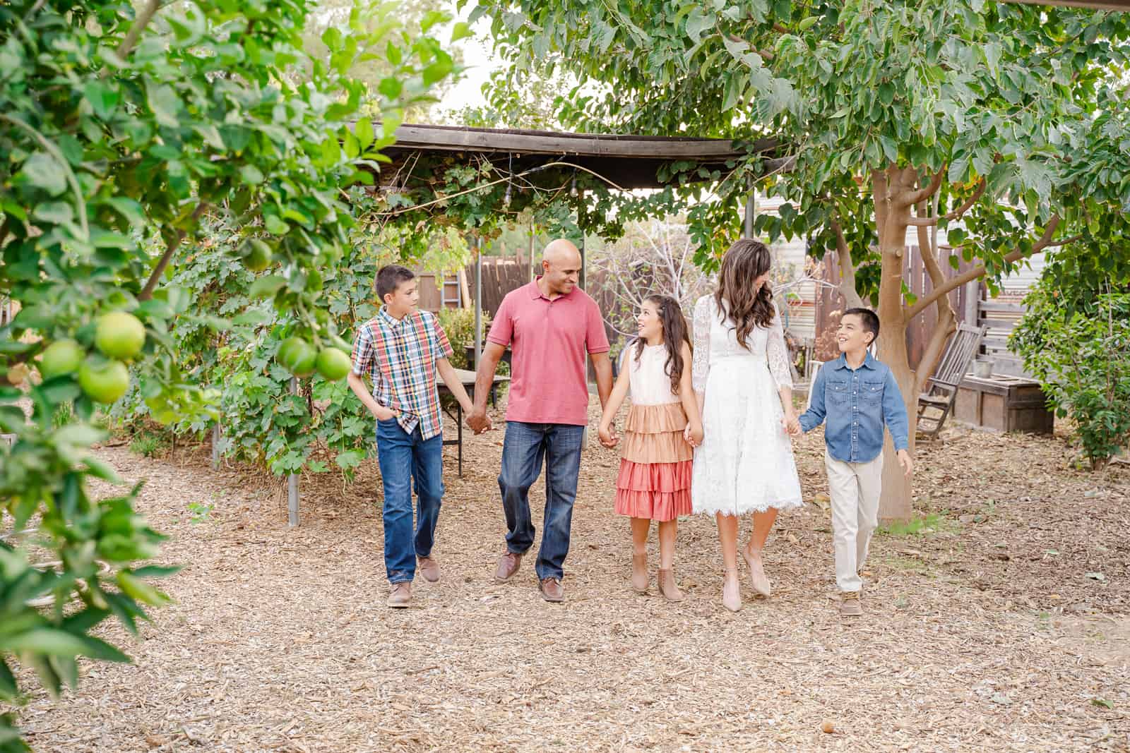 Family Pictures at Simple Farm Scottsdale 031 1